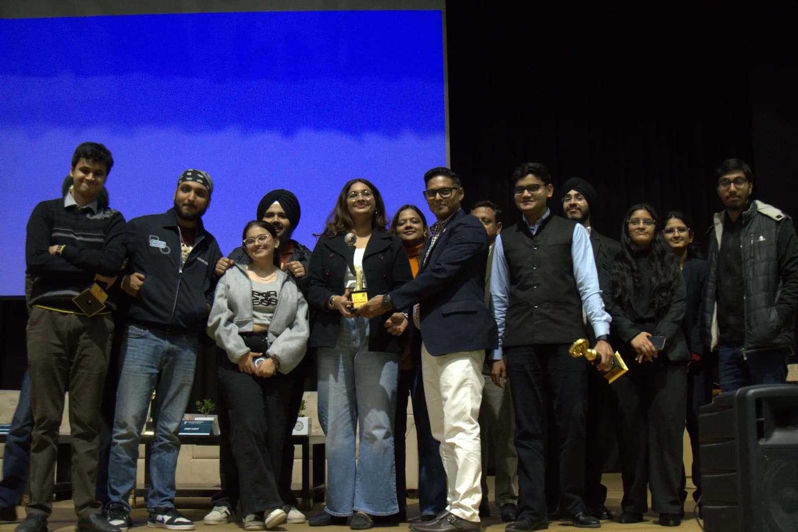The whole conference gathered on stage at the closing ceremony